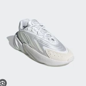 Adidas Ozelia
